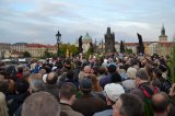 Svatojánské procesí na Karlově mostě